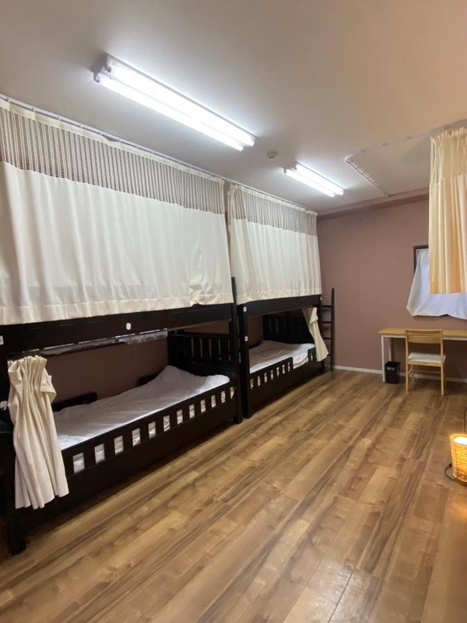 Bonfire Hostel Osaka Exteriör bild