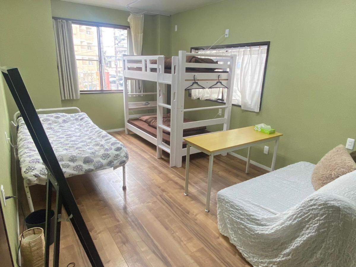 Bonfire Hostel Osaka Exteriör bild